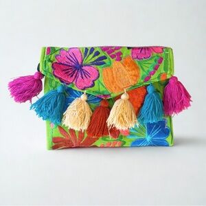 🌼 Vintage Floral Embroidered Tassel Clutch Boho Shoulder Bag